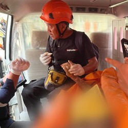 Korban Tewas Longsor Tambang Batu Cirebon Bertambah, Jadi 17 Orang