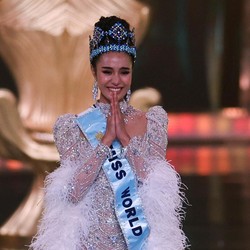 Potret Miss Thailand Dinobatkan Jadi Juara Miss World 2025