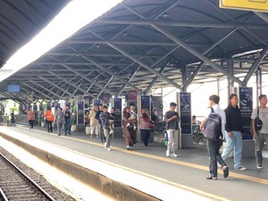 Penumpang Batalkan Tiket Imbas Banjir Pekalongan Tembus 4.632 Penumpang