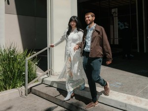 Filosofi di Balik Kebaya Stephanie Poetri