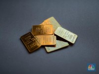 Harga Emas Bangkit Tapi Dibayangi Rekor Buruk