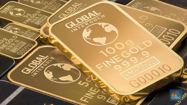 Perang Iran-Israel Memanas, Harga Emas Terbang Dekati ATH!