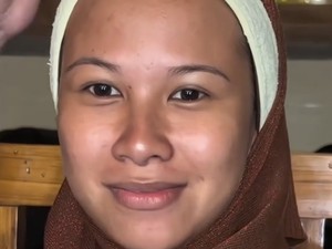 Viral Sultan Madura Foto Hamil ala Pengantin, Ada Pelaminan Hingga Siger