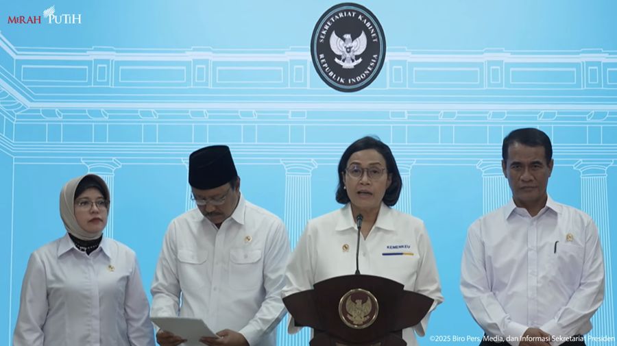 Menteri Keuangan, Sri Mulyani dalam Keterangan Pers Menteri Usai Ratas Terkait Stimulus Ekonomi, Kantor Presiden, 2 Juni 2025. (Tangkapan Layar)