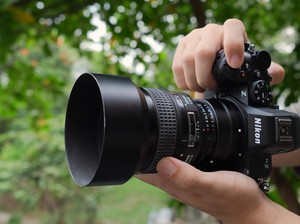 Review Nikon Z5 II, Penerus yang Banyak Dapat Upgrade