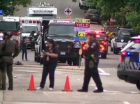 Ngeri! Bom Api Dilempar di Tengah Pawai Colorado AS, 6 Orang Terluka