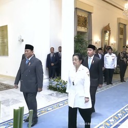 Momen Prabowo & Megawati Bertemu dalam Upacara Hari Lahir Pancasila