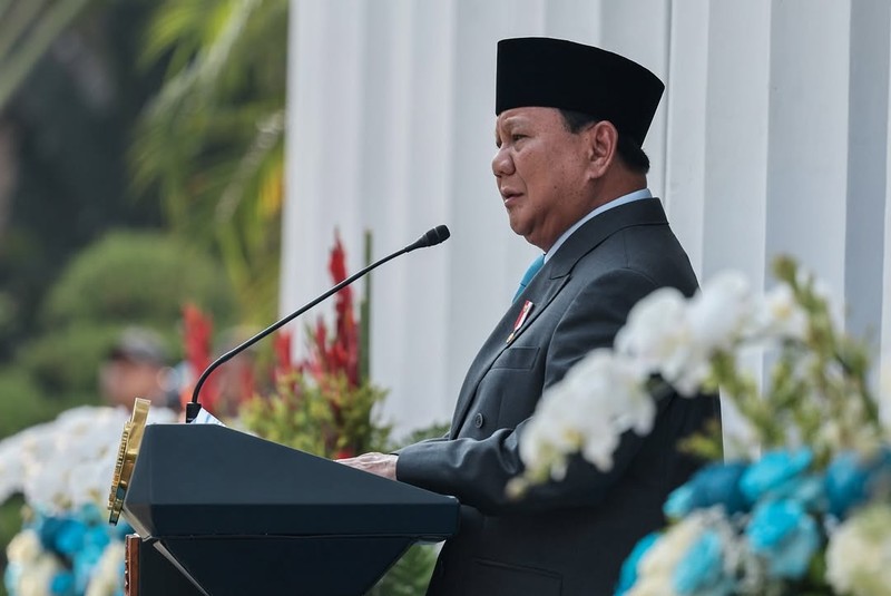 Presiden Prabowo Subianto memimpin upacara peringatan Hari Lahir Pancasila 2025 yang digelar di Gedung Pancasila, Kementerian Luar Negeri, Jakarta Pusat, Senin (2/6/2025). (Instagram/prabowo)