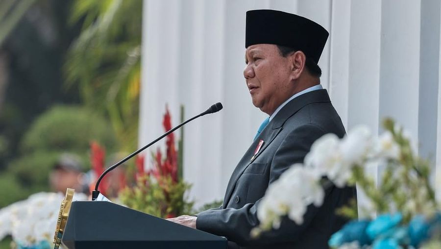 Presiden Prabowo Subianto memimpin upacara peringatan Hari Lahir Pancasila 2025 yang digelar di Gedung Pancasila, Kementerian Luar Negeri, Jakarta Pusat, Senin (2/6/2025). Presiden Prabowo Subianto memimpin upacara peringatan Hari Lahir Pancasila 2025 yang digelar di Gedung Pancasila, Kementerian Luar Negeri, Jakarta Pusat, Senin (2/6/2025). (Instagram/prabowo)