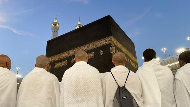 Jutaan Jamaah Umrah Terdampar di Arab Saudi, Begini Kondisinya