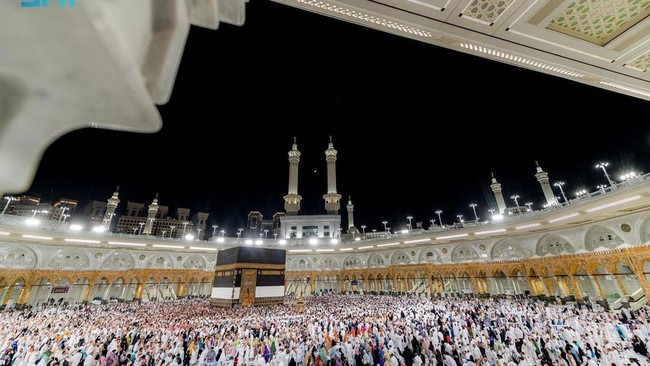 Tiga WNI Ditangkap di Mekkah, Diduga Bikin Layanan Haji Palsu