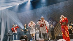 Farrel Hilal-Sisca Saras Jadiin BNI Java Jazz Festival 2025 Panggung Nostalgia