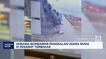 Video: Ukraina Bombardir Pangkalan Udara Rusia, 41 Pesawat Terbakar