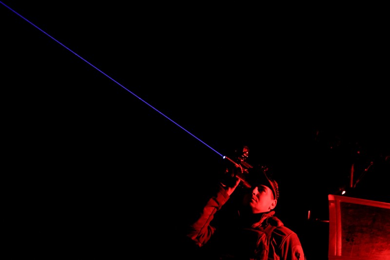 Servicemen from the mobile air defence unit of the 115th Separate Mechanized Brigade of the Ukrainian Armed Forces fire a ZU-23-2 anti-aircraft cannon towards a Russian drone during an overnight shift, amid Russia's attack on Ukraine, in Kharkiv Region, Ukraine June 2, 2025. REUTERS/Sofiia Gatilova