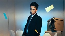 Kisah Cinta Paling Ironi Aziz Hedra dalam The Liar