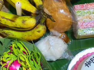 Viral Momen Ulang Tahun Bikin Ngakak, Dapat Kue Berupa Sesajen