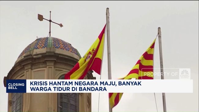 Video: Krisis Hantam Negara Maju, Banyak Warga Tidur di Bandara
