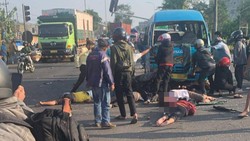 Gelimpangan Korban Kecelakaan Horor Exit Tol Purwodadi Renggut 2 Nyawa