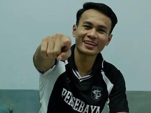 Koko Ari Resmi Gabung Persebaya: Aku Mbalik Rek