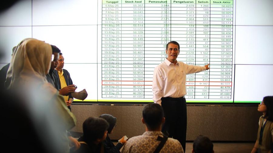 Mentan Amran Sulaiman saat konferensi pers di Kantor Pusat Kementerian Pertanian (Kementan), Jakarta Selatan, Selasa (3/6/2025). (Dok. Kementan)