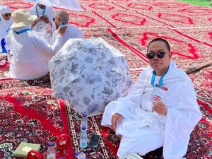 Susilo Senang Bisa Naik Haji dari Inggris: Nyaman dan Tak Antre