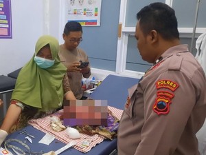 Geger! Bayi Perempuan Ditemukan di Warung Angkringan Pekalongan