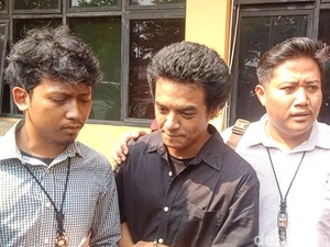 Ini Dakwaan Pasal Berlapis untuk Vadel Badjideh