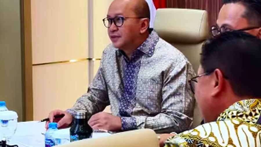 CEO Danantara Rosan Roeslani bertemu dengan direktur-direktur utama bank pelat merah, Selasa (4/6/2025). (Dok Instagram @rosanroeslani)