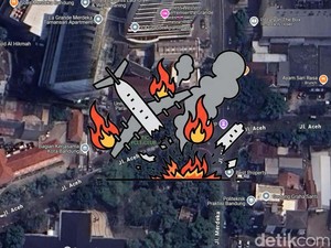 Tragedi Pesawat Jatuh di Samping Balai Kota Bandung