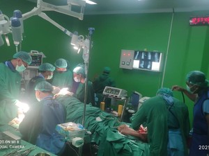 RSUD Buleleng Kini Bisa Operasi Penggantian Sendi Lutut bagi Reumatik Berat