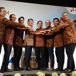 Cetak Kinerja Solid di 2024, PGE Fokus Kejar Target 1 GW