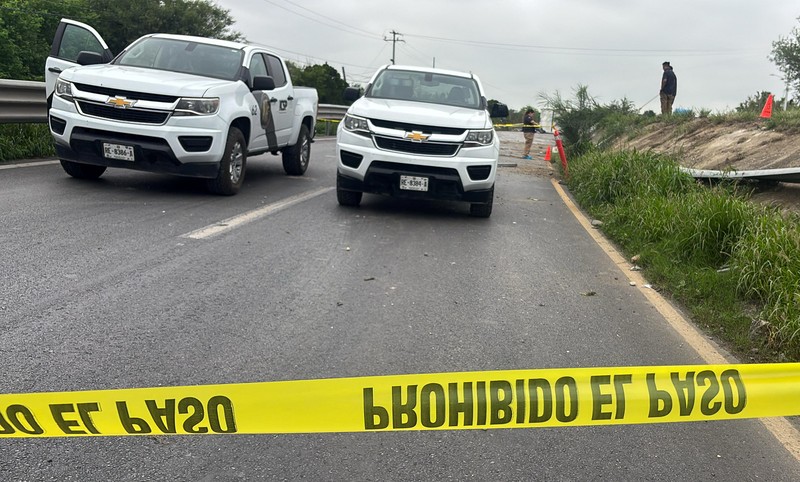 Pihak berwenang bekerja di area kecelakaan di mana beberapa orang meninggal saat bepergian dengan bus penumpang dari Monterrey ke Tampico, di Hualahuises, Meksiko, 3 Juni 2025. Pihak berwenang bekerja di area kecelakaan di mana beberapa orang meninggal saat bepergian dengan bus penumpang dari Monterrey ke Tampico, di Hualahuises, Meksiko, 3 Juni 2025. (REUTERS/Ray Elizalde)