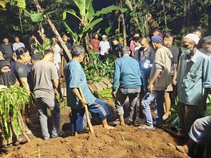 Lansia Korban Pembunuhan di Ciamis Dimakamkan Usai Diautopsi