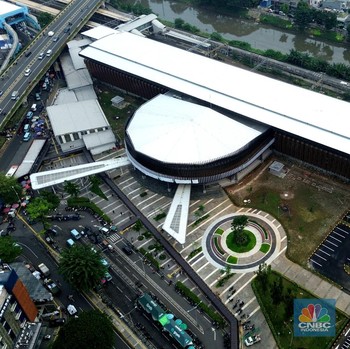 Wajah Baru Stasiun Tanah Abang Bikin Pangling-Berubah Jadi Semegah Ini