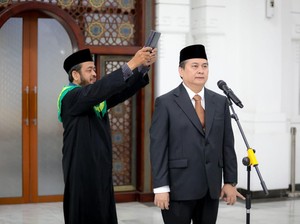 Iskandar Zulkarnain Resmi Jadi Sekda Kota Bandung