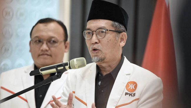 PKS Tunjuk Muhammad Kholid sebagai Sekjen, Ini Profilnya