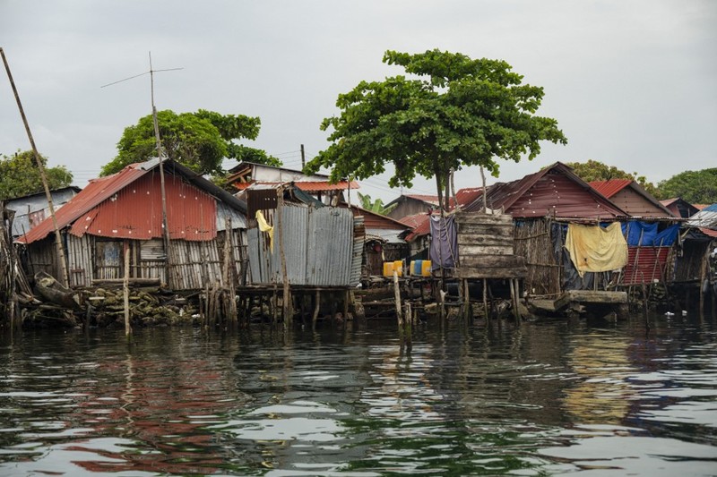 Pemandangan udara Pulau Gardi Sugdub, di Kepulauan Guna Yala, Panama yang diambil pada tanggal 27 Mei 2025.  (Photo by MARTIN BERNETTI / AFP)