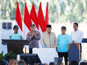 Polri Panen Raya Jagung hingga Bisa Ekspor ke Malaysia Bikin Bahagia Prabowo