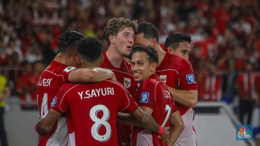 Selebrasi Ole Romeny usai mencetak gol saat laga melawan China di SUGBK, Jakarta, Kamis (5/6/2025). (CNBC Indonesia/Faisal Rahman)