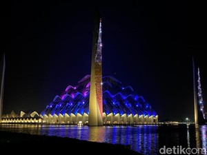 2.124 Titik Salat Id di Bandung: Plaza Balai Kota hingga Masjid Al Jabbar