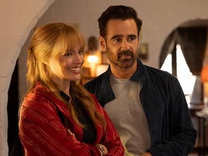 Margot Robbie dan Colin Farrell Berandai-andai Bisa Mengulang Waktu