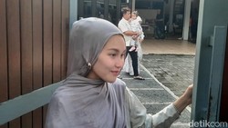Ayu Ting Ting Punya Pacar Baru?