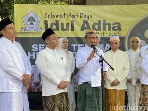 Bahlil Segera Terbang Usai Hentikan Sementara Tambang Nikel Raja Ampat