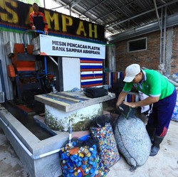 Pertamina Perkuat Program Bank Sampah Berbasis Masyarakat