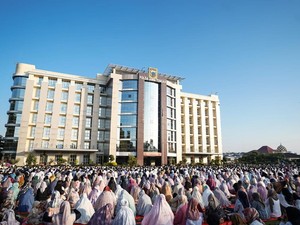 Ribuan Jemaah Hadiri Salat Idul Adha di Polda Jateng, Wujud Sinergi Polri-Warga