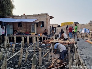 Kondisi Terkini Lokasi Kebakaran di Penjaringan, Warga Dirikan Tenda