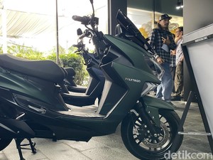 Motor Listrik Ditinggal Pas Mudik? Baterai Jangan sampai Nol!