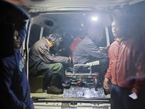 Belasan Pendaki Gunung Lawu Sempat Hilang Kontak Saat Mendaki Via Jalur Ilegal