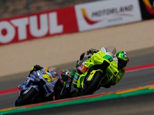 Sikut-sikutan Seru Morbidelli Vs Aldeguer
