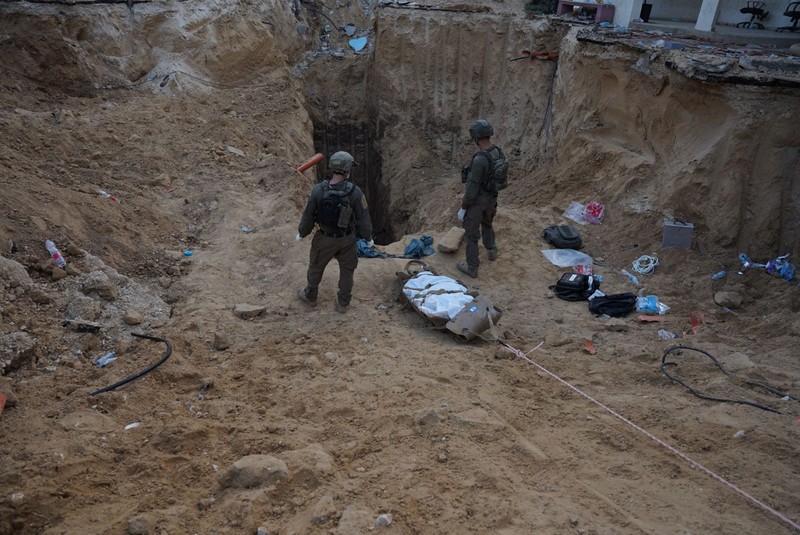 ISRAEL-PALESTINIANS/GAZA-EMBED Israeli soldiers walk out from a tunnel underneath the European Hospital in Khan Younis at the Gaza Strip, amid the ongoing ground operation of the Israeli army against Palestinian Islamist group Hamas, June 8, 2025. REUTERS/Ronen Zvulun EDITOR'S NOTE: REUTERS PHOTOGRAPHS WERE REVIEWED BY THE IDF AS PART OF THE CONDITIONS OF THE EMBED. NO PHOTOS WERE REMOVED.